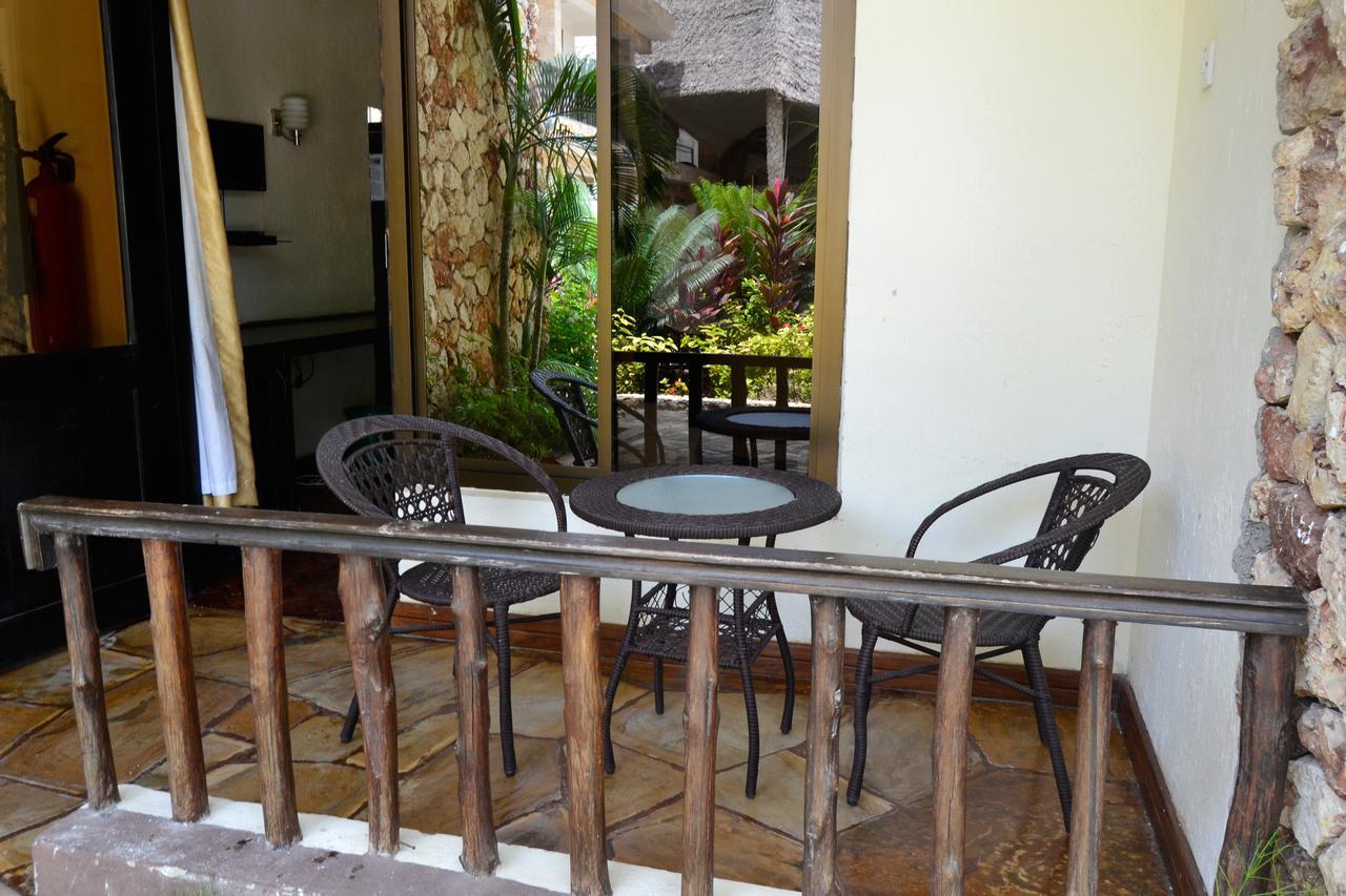 Serene Beach Resort Dar es Salaam Luaran gambar